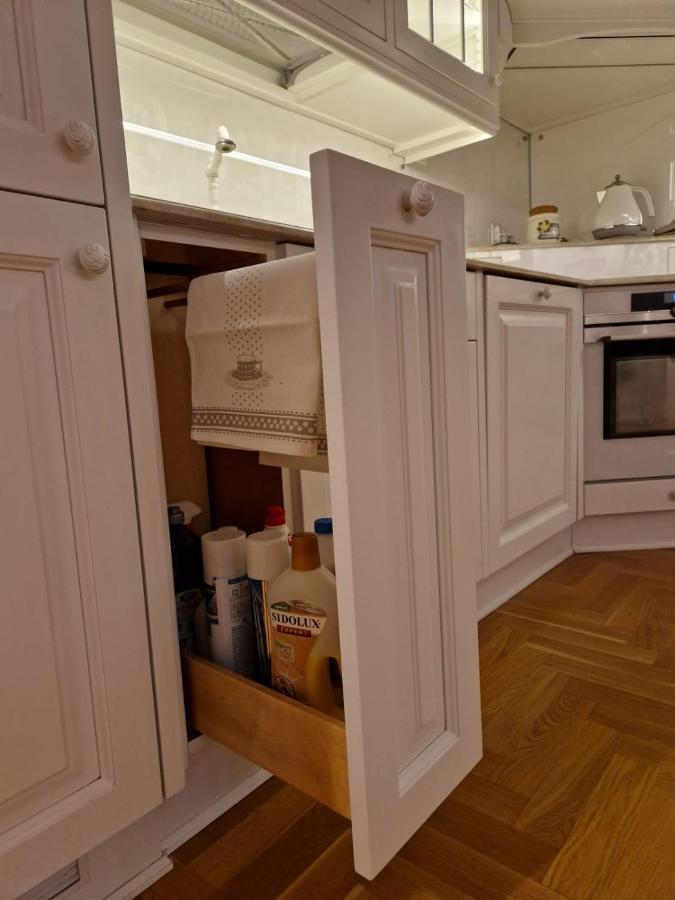 Luxury Living Kopernik Apartment Варшава Екстериор снимка